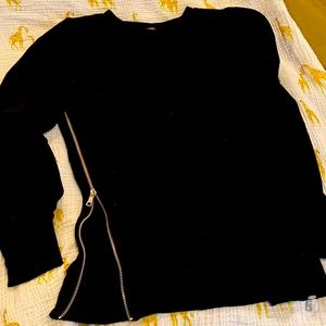 Size S Gap maternity sweatshirt black with side zips